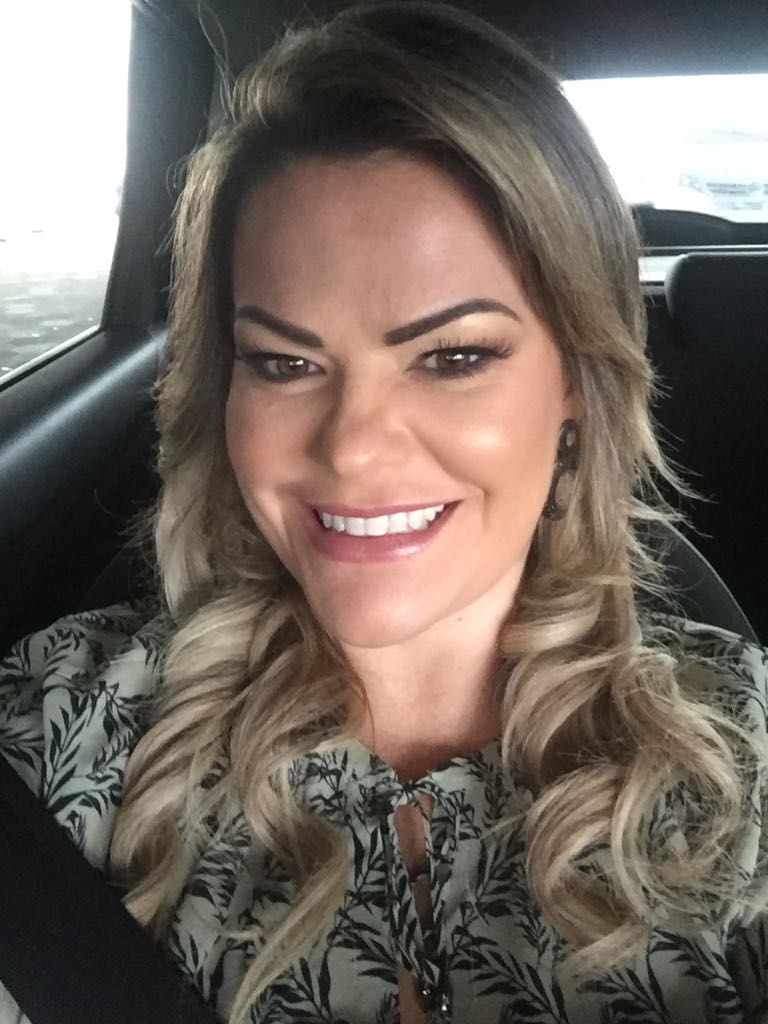 Fernanda A.